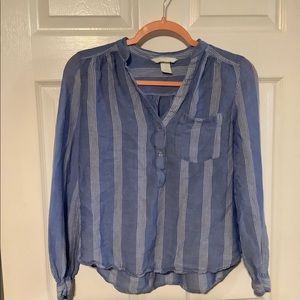 Womens H&M long sleeve blouse